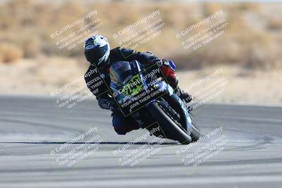 media/Jan-10-2025-CVMA Friday Practice (Fri) [[489e0da257]]/Group 4 and Trackday/Session 4 (Turn 16)/